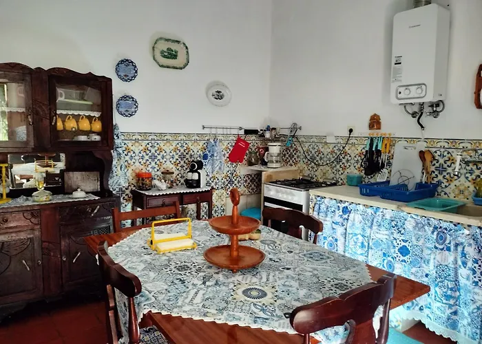 Casa Da Lomba بيت للعطل *